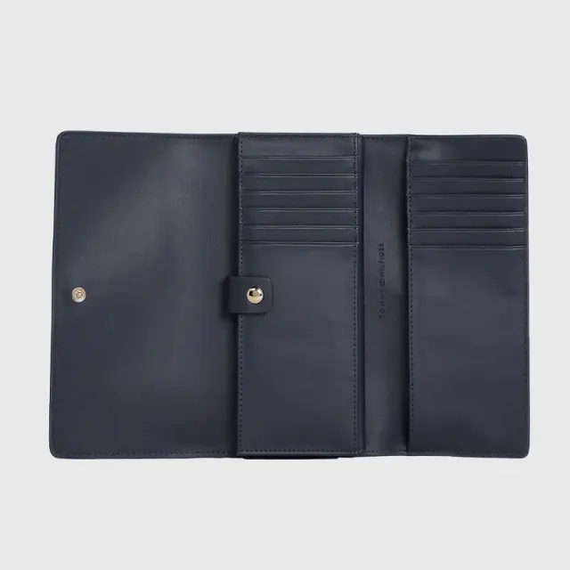 Tommy Hilfiger - Γυναικείο Πορτοφόλι Th Emblem Lrg Flap Wallet AW0AW14651-DW6 Μπλε Σκούρο 3