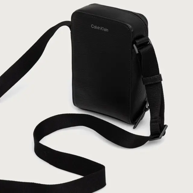 Ανδρική Μικρή Τσάντα Χιαστί Calvin Klein LV04D1285G-UB1 Μαύρη Μαύρο - One Size 3