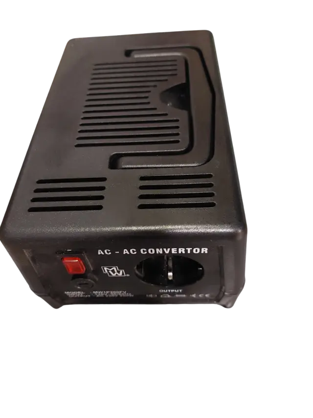 Mutation Μετατροπέας από 110 V AC σε 230 V AC, 200W