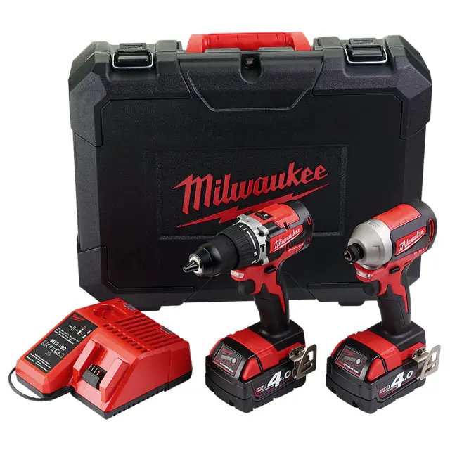 Σετ Εργαλείων Μπαταρίας MILWAUKEE M18 CBLPP2A-402C