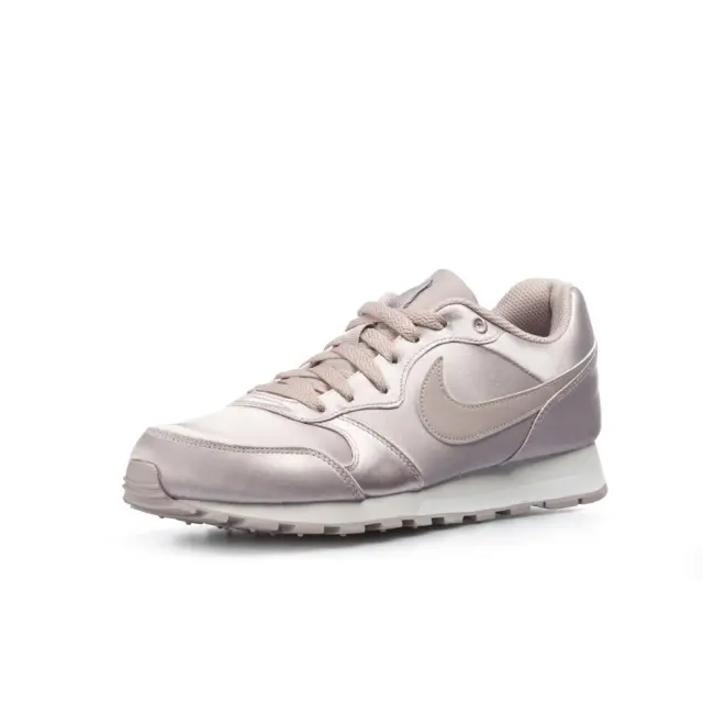 Women's Nike MD Runner 2 Shoe 749869-602 - 40.5 2