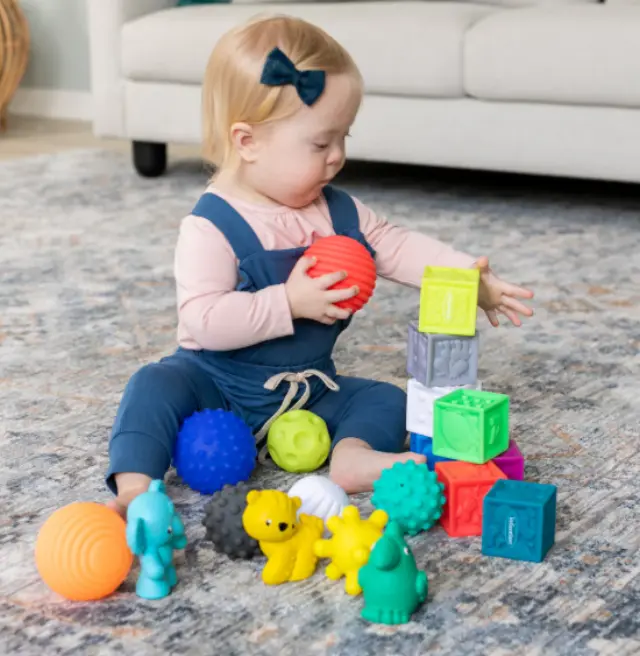INFANTINO Balls Blocks & Buddies Activity Play Set 20pcs 3