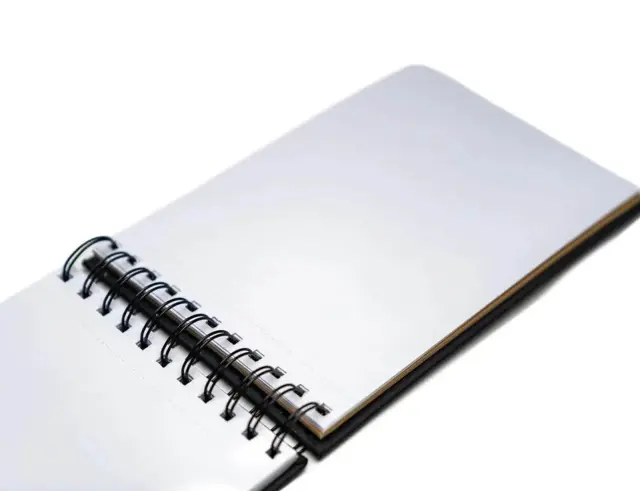Μπλοκ Σχεδίου Blackbook Posca με σκληρό εξώφυλλο και 48 αυτοκόλλητες σελίδες - Μέγεθος Α5BLACK BOOK POSCA 001 3