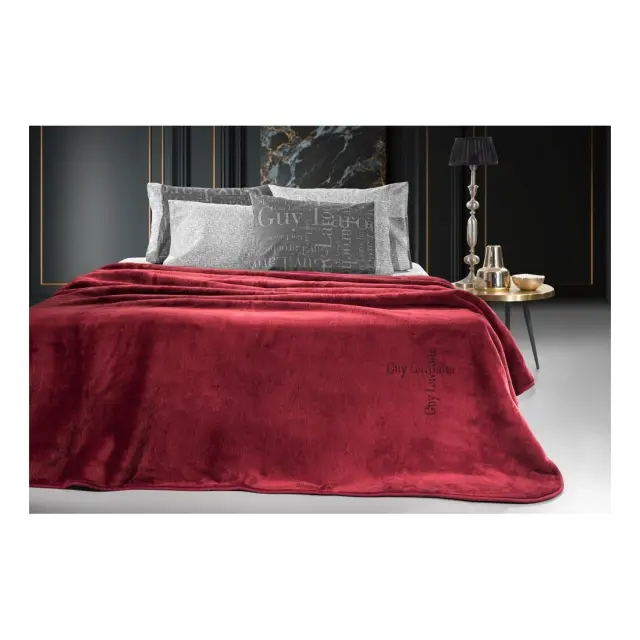 Κουβέρτα Βελουτέ Υπέρδιπλη Guy Laroche Logo Burgundy 220x240