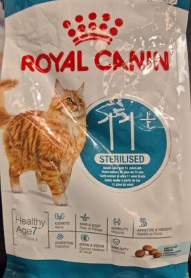 Royal Canin Ageing 11+ για Ηλικιωμένες Γάτες άνω των 11 ετών 400gr