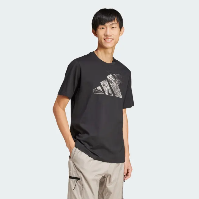 Adidas City Escape Logo Graphic Tee Ανδρικό T-Shirt Μαύρο - L 3