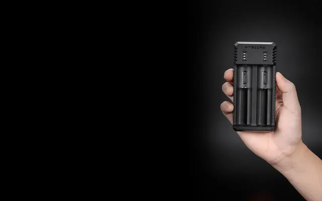 NiteCore Portable Dual-Slot USB-C Battery Charger UI2 (9060060227) 2