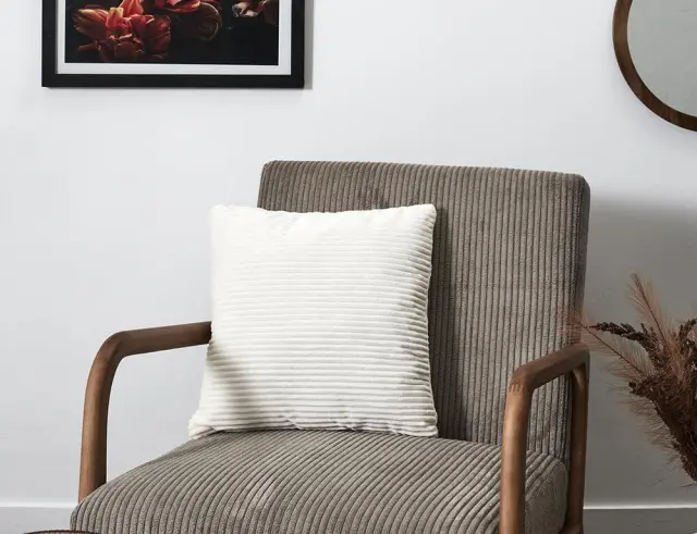 Διακοσμητικό Μαξιλάρι Home Deco Factory με διαστάσεις 40x40cm - White/Grey TX0238