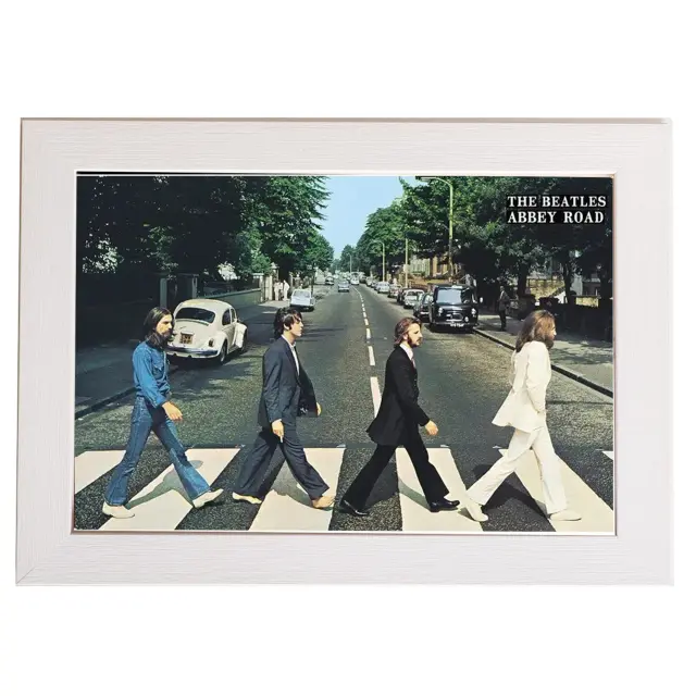 Αφίσα, Pyramid Poster, The Beatles (Abbey Road) 61x91,5εκ Κορνίζα Ξύλινη Σε 10 Χρώματα Με Ακρυλικό Τζάμι Άθραυστο K29+PP35185