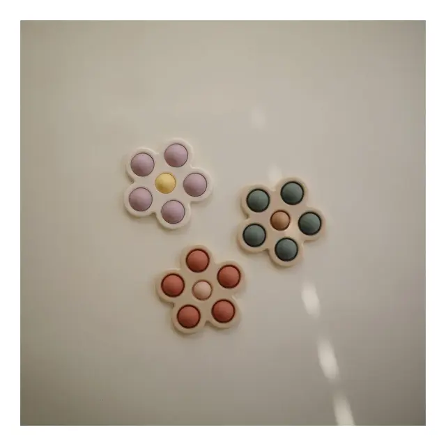 Παιχνίδι Press Toy Λουλούδι Πράσινο - Mushie 2
