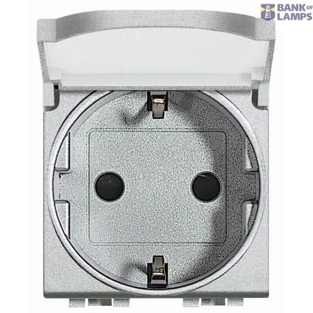 st ger socket 16A