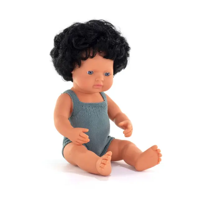 MINILAND DOLLS MINILAND ΚΟΥΚΛΑ ΚΑΥΚΑΣΙΟΣ 38 CM ΜΕ ΡΟΥΧΑΛΑΚΙΑ