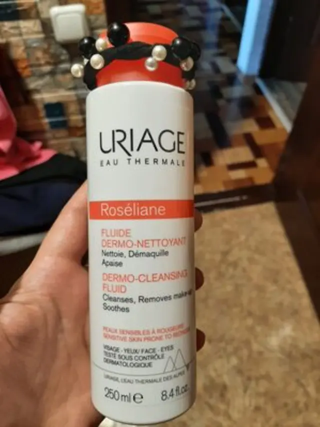 Uriage Roseliane Fluide Dermo-Nettoyant Λοσιόν Καθαρισμού & Ντεμακιγιάζ για Ευαίσθητη & με Τάση σε Κοκκινίλες Επιδερμίδα, 250ml