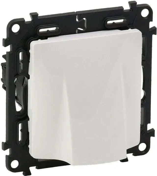 Cable outlet without terminals Valena Life - with cover plate - white