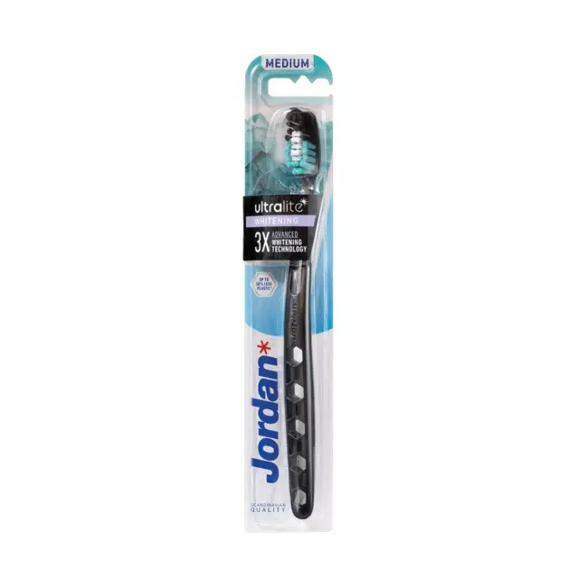 Jordan Ultralite Whitening Οδοντόβουρτσα Ενηλίκων Μέτριας Σκληρότητας, Μαύρη