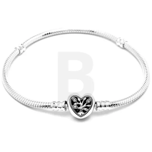 Pandora Moments 598827C01-18