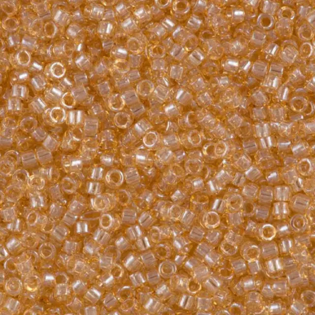 Χάντρα Miyuki Delica 11/0 - DB101 - Light Topaz Luster ~7gr