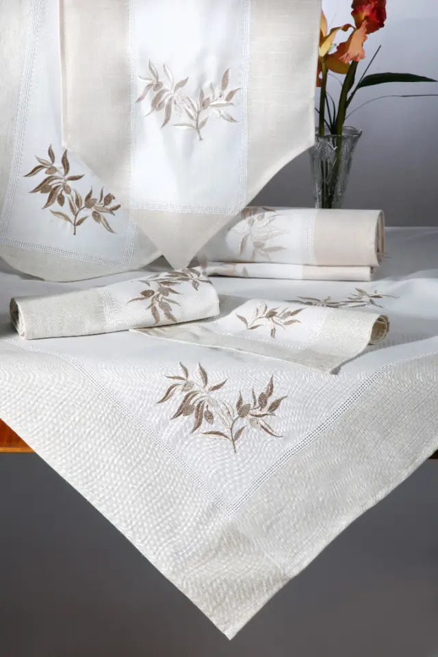 Τραπεζομάντηλο N5 (135cm x 175cm) oval ivory - -