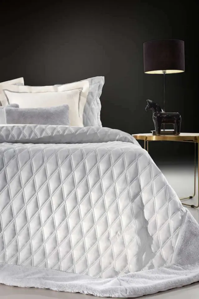 ΚΟΥΒΕΡΛΙ CULT 240X250 ( ΣΕΤ 3ΤΜΧ) Guy Laroche 2