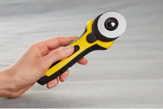 Stanley STHT0-10194 -Κόφτης με ρόδα για ταπετσαρίες 45mm 2