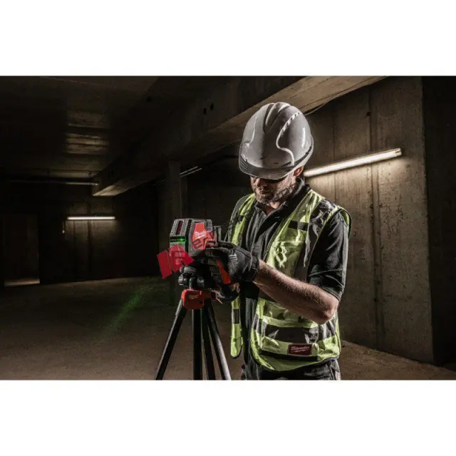Milwaukee 4933478098 - USB Επαναφορτιζόμενο Πράσινο Lazer Σταυρού L4 CLL-301C με 1 Μπαταρία L4 B3 + USB σε Βαλίτσα Μεταφοράς 3