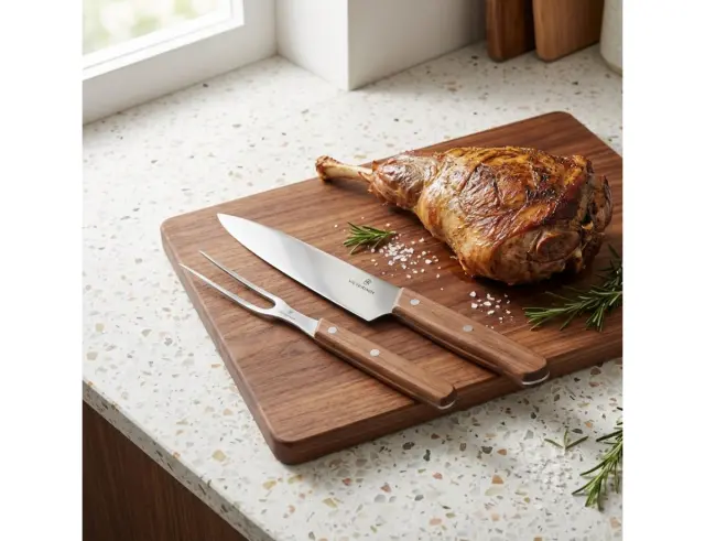 Σετ Μαχαίρια Carving Victorinox Swiss Modern με ξύλινη λαβή - 2 τεμάχια - Σε ειδική συσκευασία δώρου6.9091.2