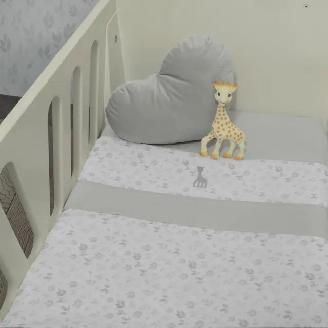 Σεντόνια Κούνιας Σετ 3τεμ.110x170 με Λάστιχο Design 507 SOPHIE LA GIRAFE 2