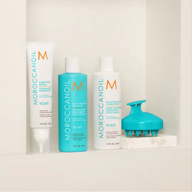 Moroccanoil Scalp Massage Brush 2
