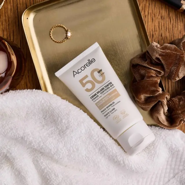 Acorelle Certified Organic Tinted Face Sunscreen SPF 50 Medium - Βιολογικό Αντηλιακό Προσώπου SPF50, Με Χρώμα, για Μεσαίο Τόνο Επιδερμίδας, 50ml 2