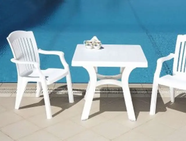 Πολυθρόνα Στοιβαζόμενη STAR Λευκό Πλαστικό 57x54x90cm 2