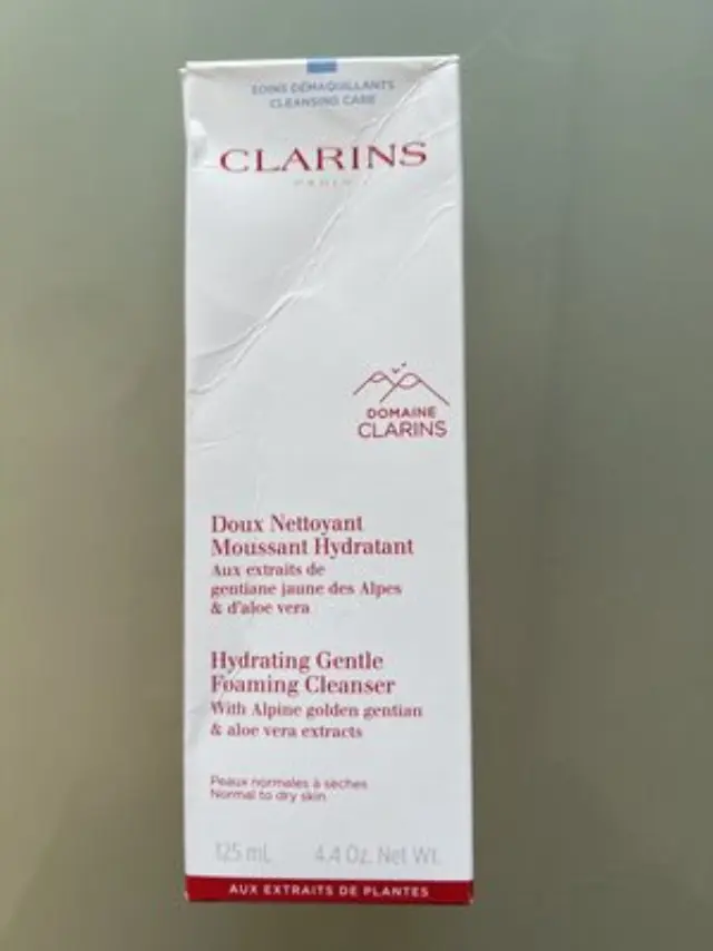 Hydrating Gentle Foaming Cleanser