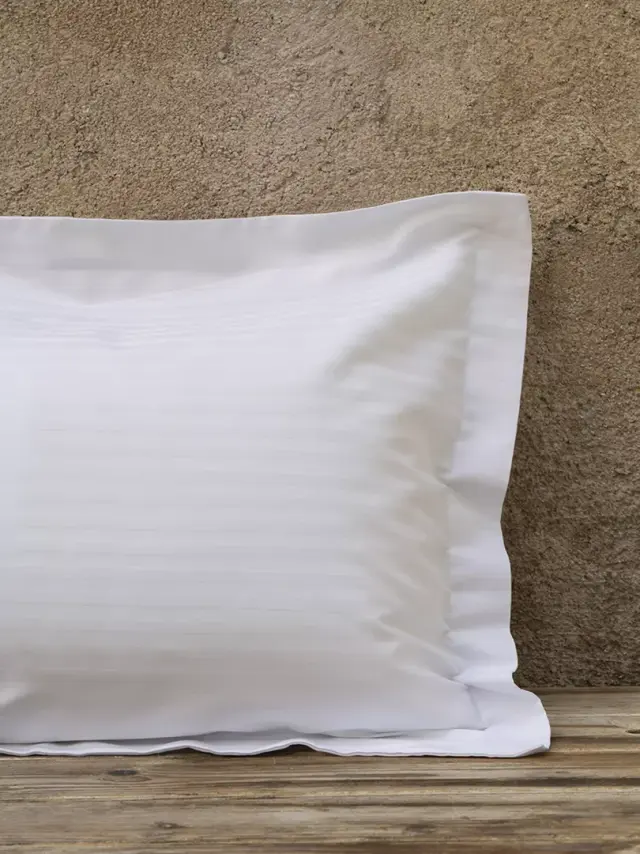 Μαξιλαροθήκη Cotton Satin, 240 T.C., 1 cm striped Λευκό Μαξιλαροθήκη 52x75 με oxford 4 πλευρών