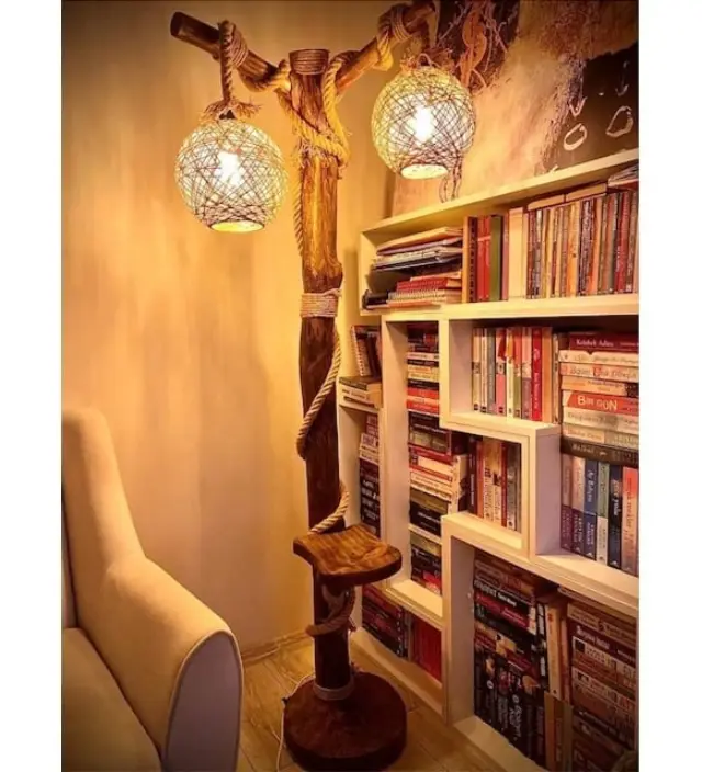 Stewehome Το Ξύλινο Φωτιστικό Δαπέδου 180 cm Σειράς Φετιγιέ Φυσικό Ξύλινο Φωτιστικό Δαπέδου Κορμός Γωνιακός Φωτισμός-καφέ180cm