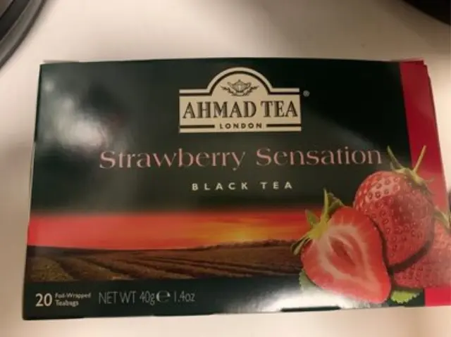 Ahmad Tea Strawberry Sensastion BLACK TEA - 20 φακελάκια