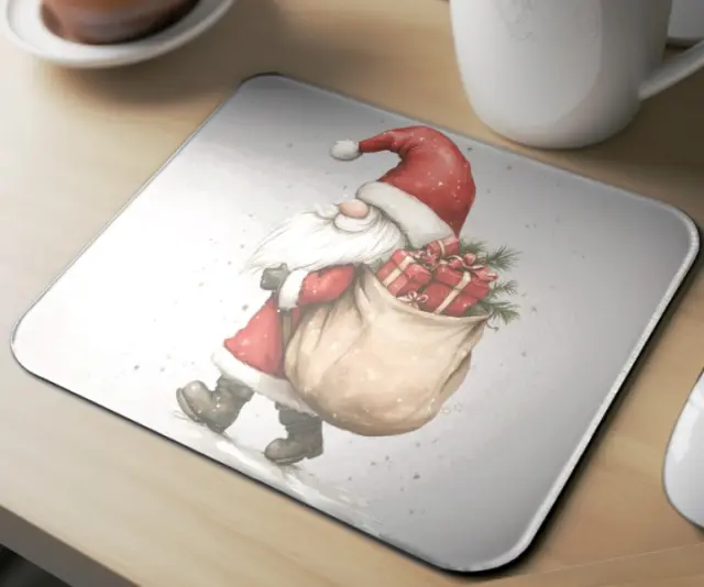 Mousepad ( Christmas Gnome 02 ) Διαστάσεις: 23cm(μήκος) x 20cm (ύψος) 2