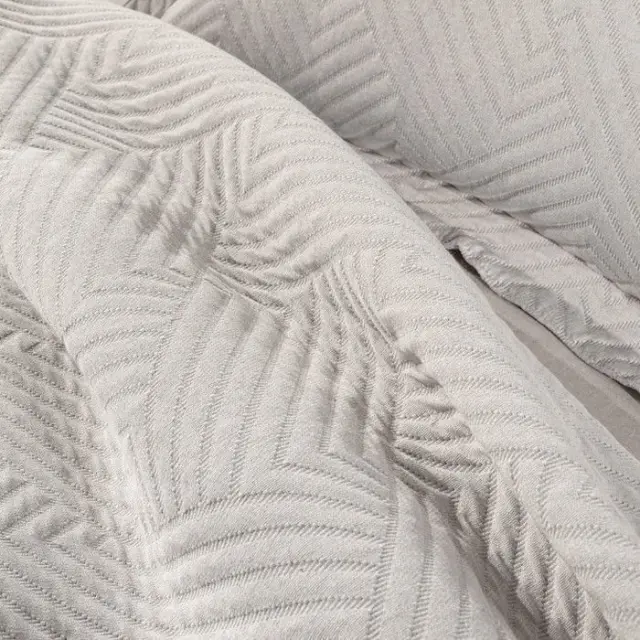 Κουβέρτα Lupo Natural 245x260- Guy Laroche 2