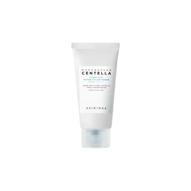 Skin1004 Madagascar Centella Hyalu-Cica Water-Fit Sun Serum SPF50 15ml Αντηλιακό με Υαλουρονικό για Ευαίσθητο Δέρμα