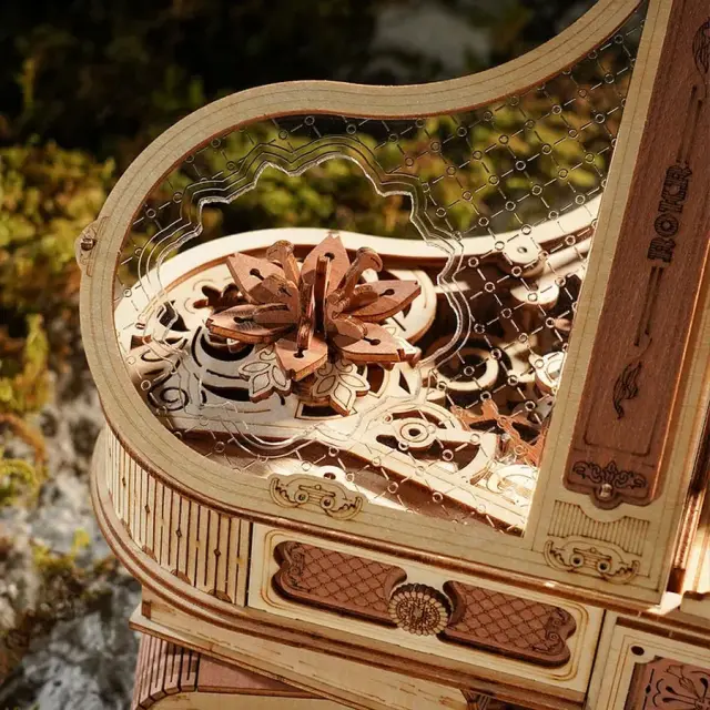 Robotime Mechanical Music Box Magic Piano AMK81 3