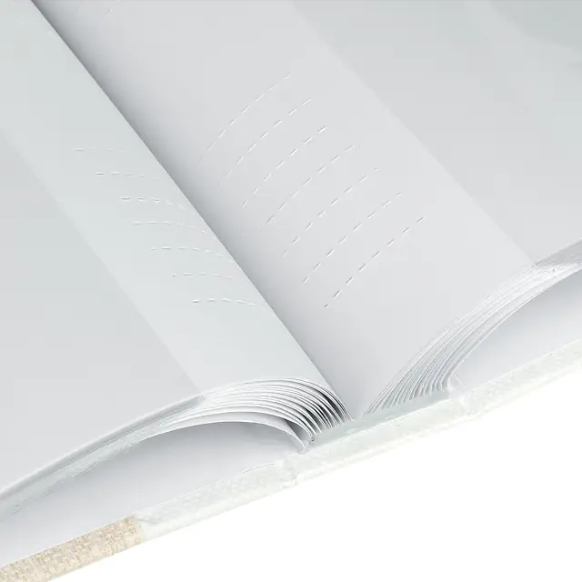 Άλμπουμ PRAGA CREAM με θήκες για 200 φωτογραφίες 10X15 εξώφυλλο με υφή υφάσματος χρώμα εκρού 2