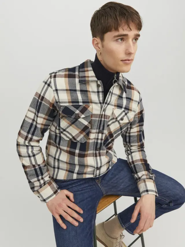 JJEEDDIE OVERSHIRT LS NOOS cloud dancer 2