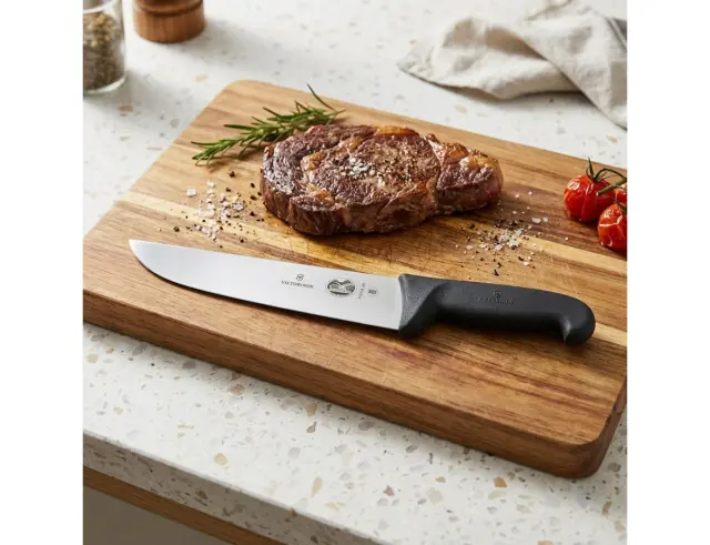 Μαχαίρι Κρέατος Victorinox Fibrox με μήκος λεπίδας 18cm - Black5.5203.18