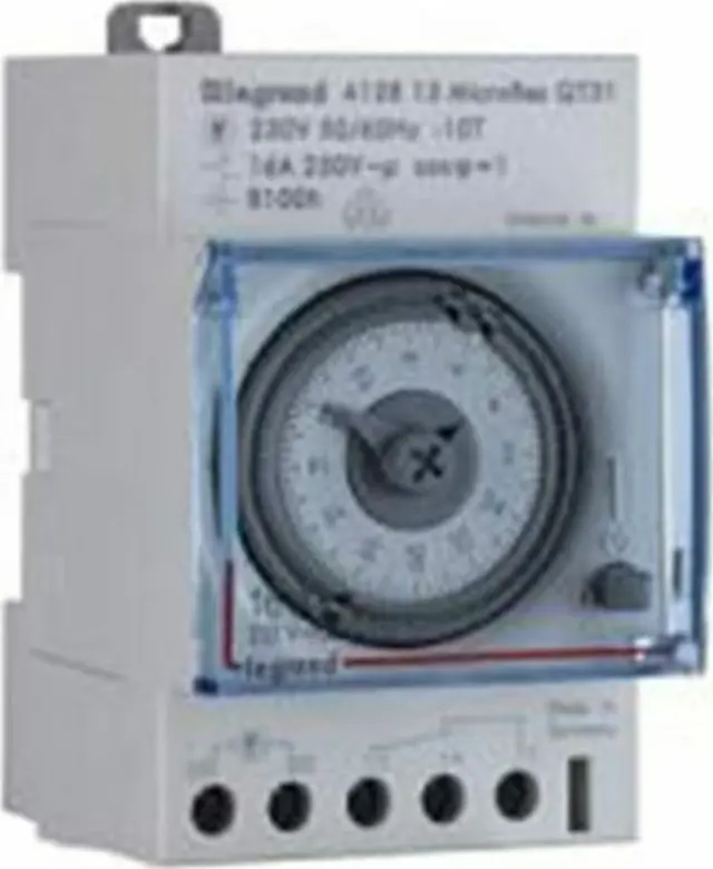 Programmable time switch analogue display