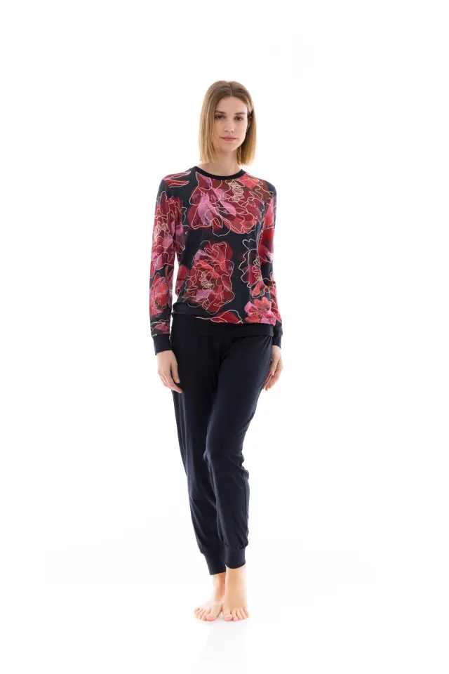 W1366 - Type - PYJAMA MAGENTA FLOWER