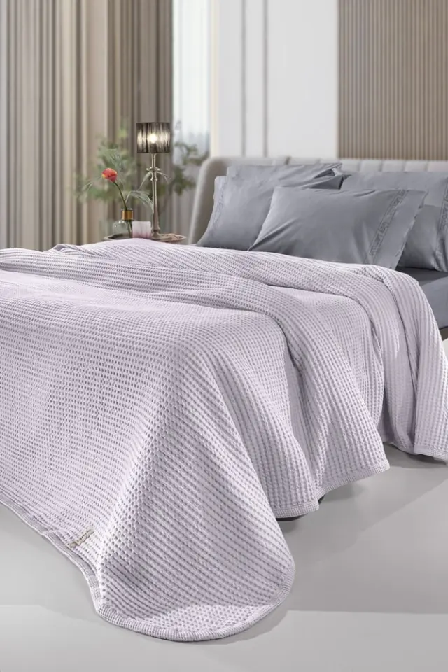 ΚΟΥΒΕΡΤΑ ΠΙΚΕ KING SIZE 260×240 ETERNITY DUSTY PURPLE GUY LAROCHE 2
