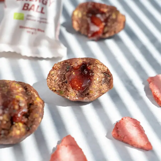 Vilgain Bio Energy Ball Strawberry Bliss, 30 g 3