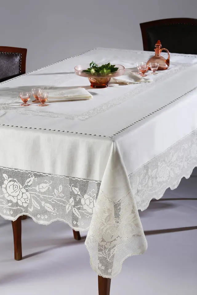 Χειροποίητο τραπεζομάντηλο 310 (170cm x 220cm) - -