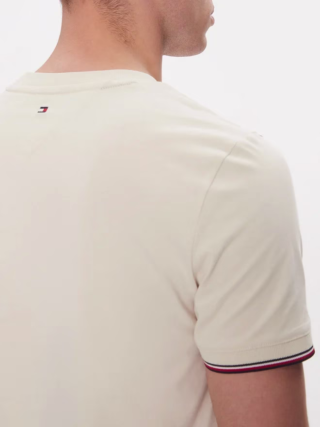 Tommy Hilfiger Μπέζ T-Shirt Με Λογότυπο Στο Κέντρο Μπεζ - XXL 2