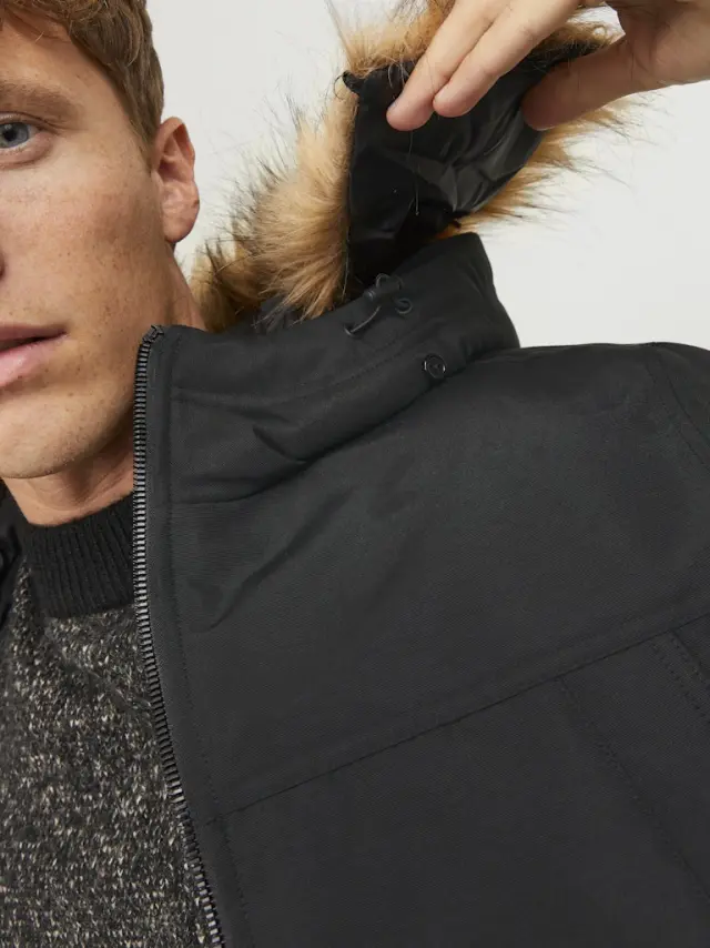 JJEWING PARKA SN black 2