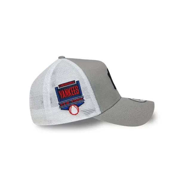 New Era Adult MLB New York Yankees Side Patch Trucker Cap Γκρι 60667444 (New Era) - One Size 3