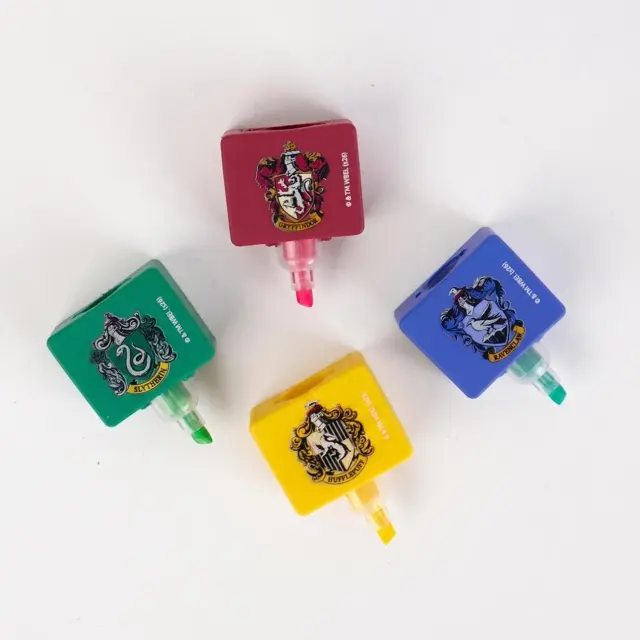 Σετ 4 τμχ υπογραμιστές fluor markers stackables harry potter 2700002496 3